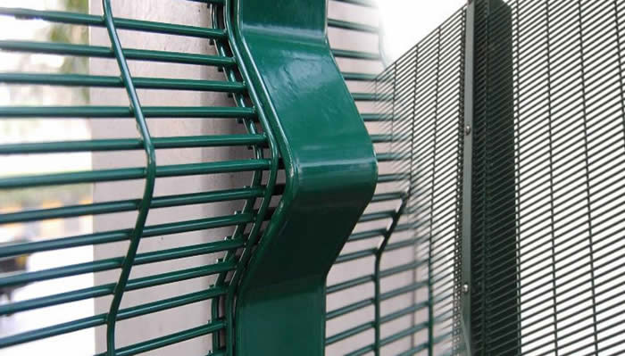 Green PVC Coated Steel 358 Mesh High Security Fence